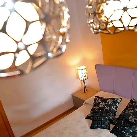Silvia Bed & Breakfast 4*